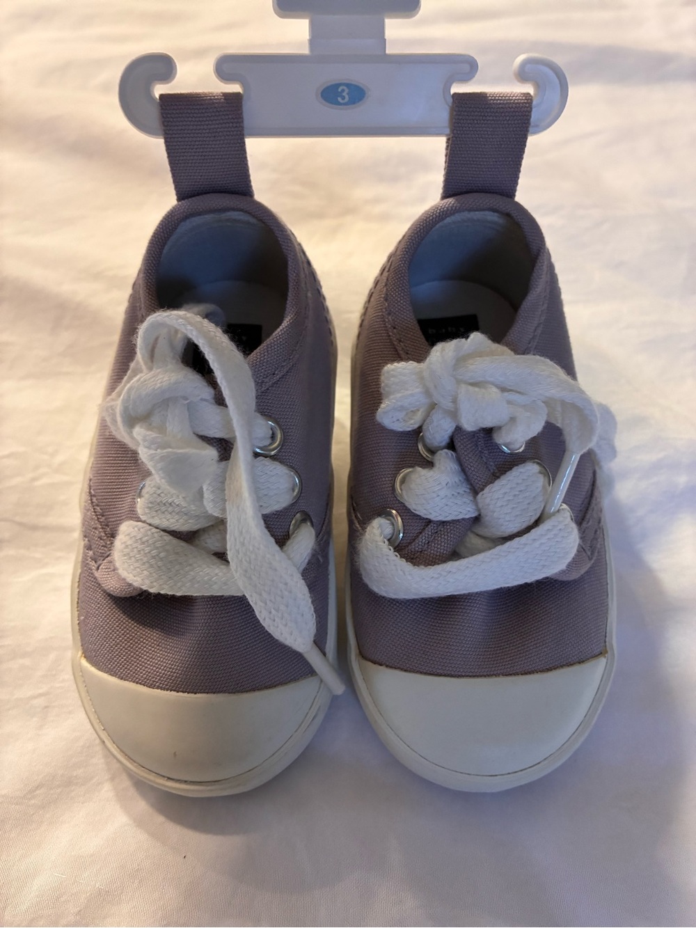Kids Vintage Canvas Lace-Up Sneakers in Light Purple